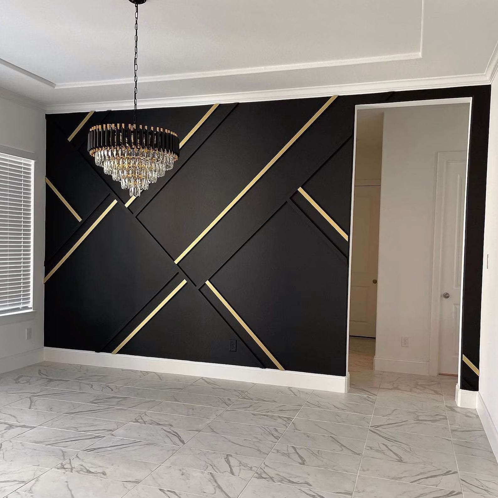 Paneling Wainscoting Kit - Showy Deco